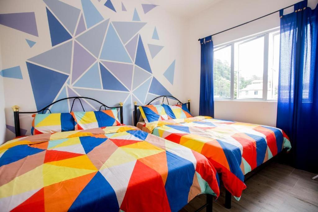 Icolor Home & Stay Ch1 Tanah Rata Exterior foto