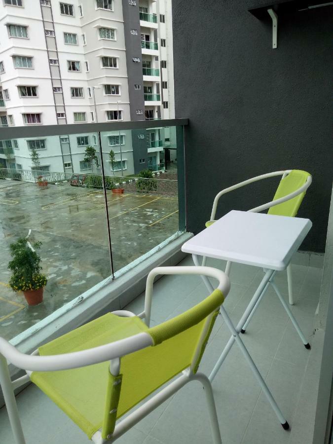 Icolor Home & Stay Ch1 Tanah Rata Exterior foto