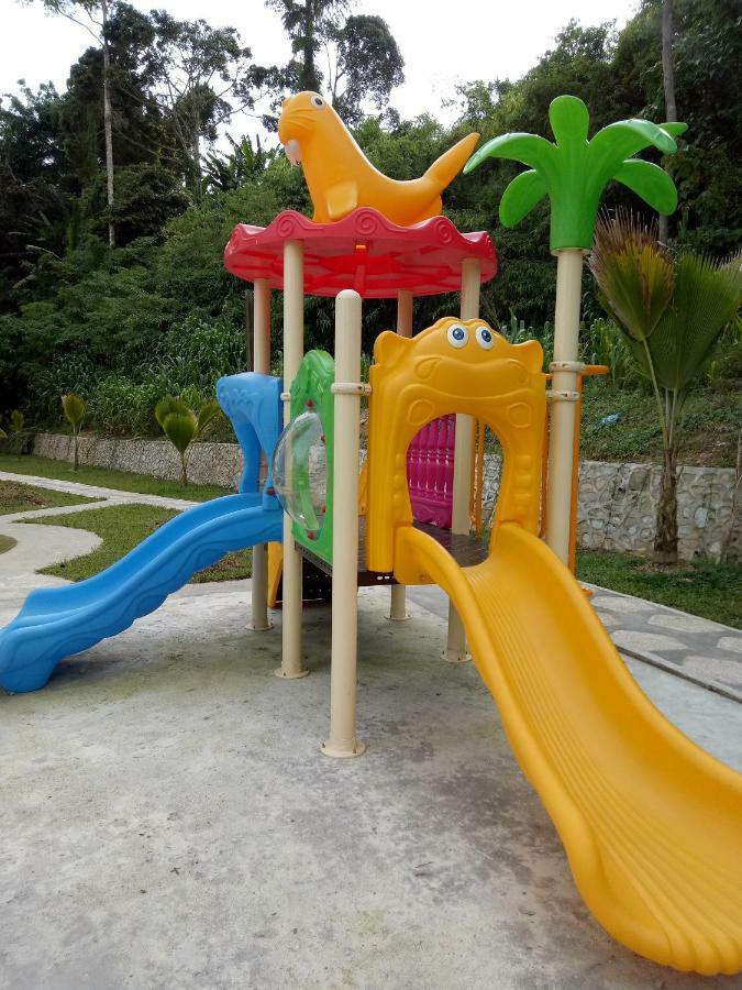 Icolor Home & Stay Ch1 Tanah Rata Exterior foto